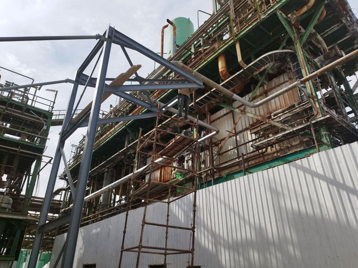 Al Mowaqqar Combined Cycle Power Plant – Gas engines, boilers, equipment installation, tanks, stacks, piping fabrication and instal