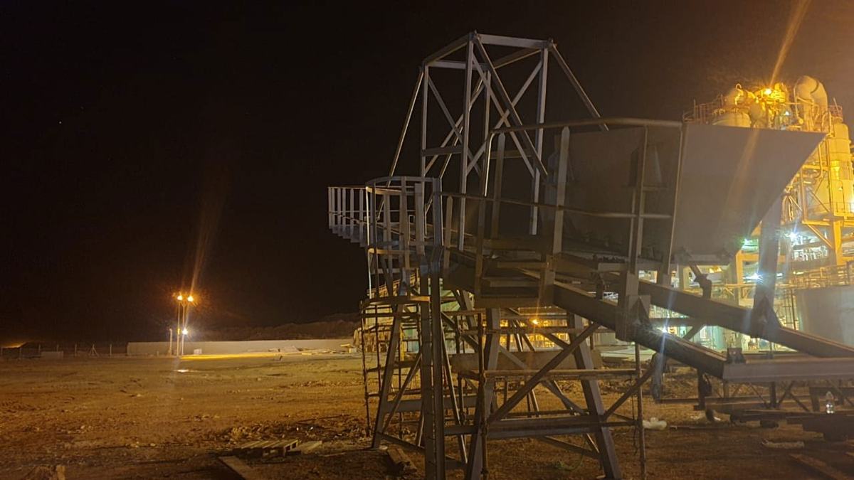 3 Portable Conveyors – Fabrication and site installation of three portable conveyors.